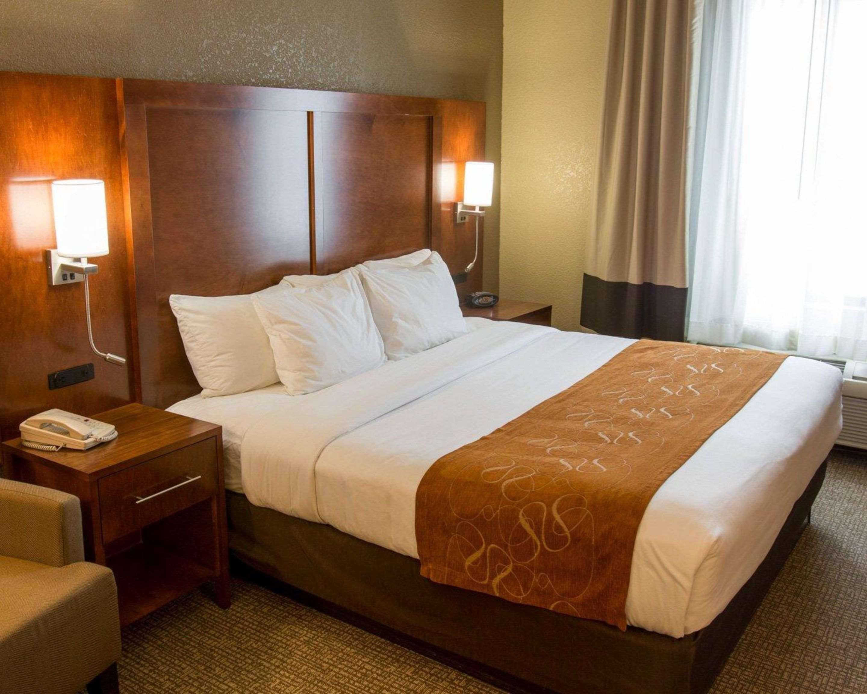 Comfort Suites Grand Rapids South Kentwood Экстерьер фото