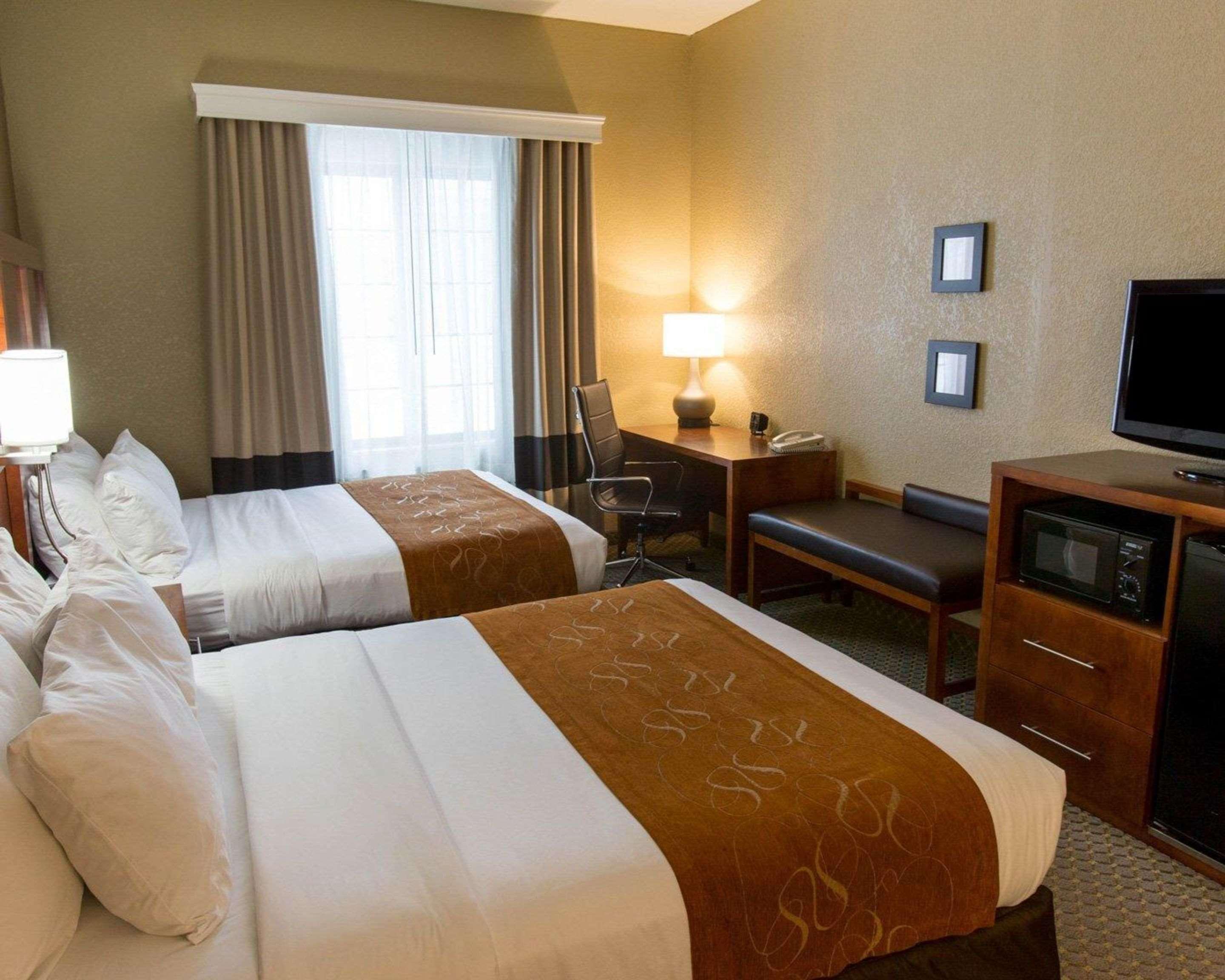 Comfort Suites Grand Rapids South Kentwood Экстерьер фото